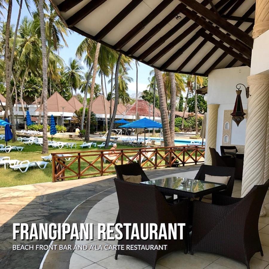 Kenya Bay Beach Hotel Бамбурі Екстер'єр фото